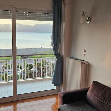 Nafpaktos Beach House Sea View Apartment First Floor Екстериор снимка
