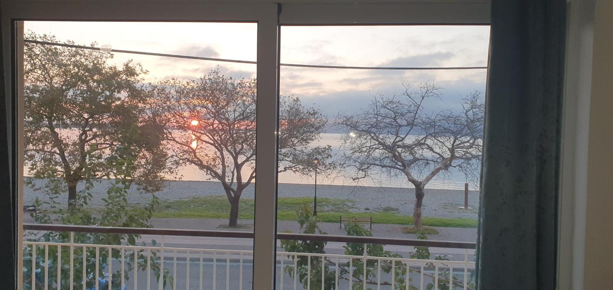 Nafpaktos Beach House Sea View Apartment First Floor Екстериор снимка