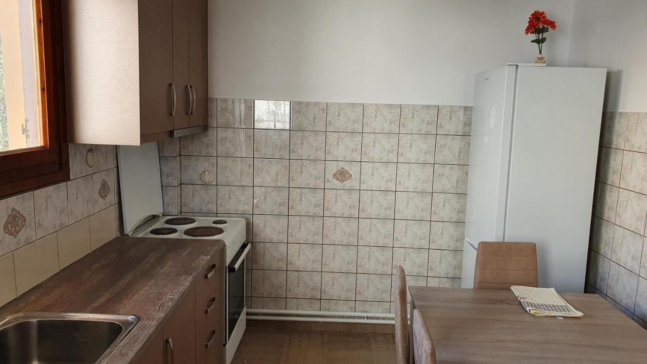 Nafpaktos Beach House Sea View Apartment First Floor Екстериор снимка