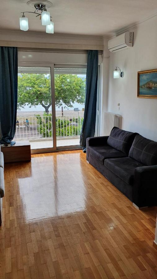 Nafpaktos Beach House Sea View Apartment First Floor Екстериор снимка